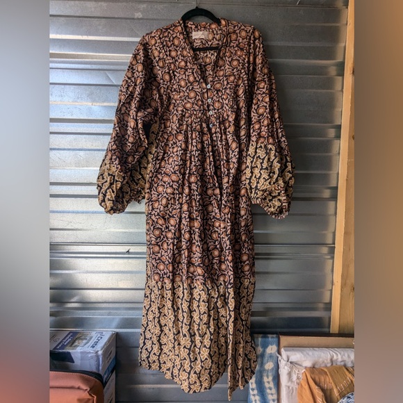 King Csilla Printed Maxi Dress - Picture 2 of 7